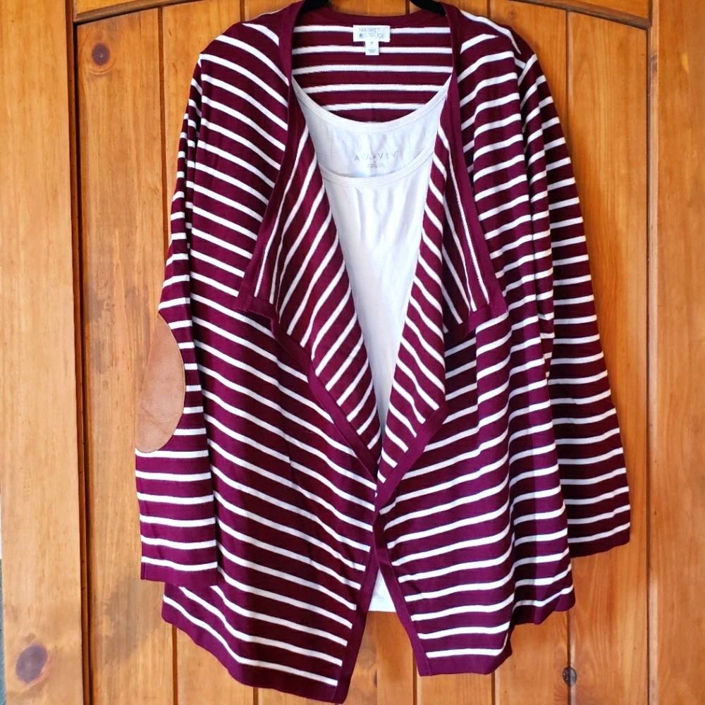 XL Maroon & white Market Spruce cardigan